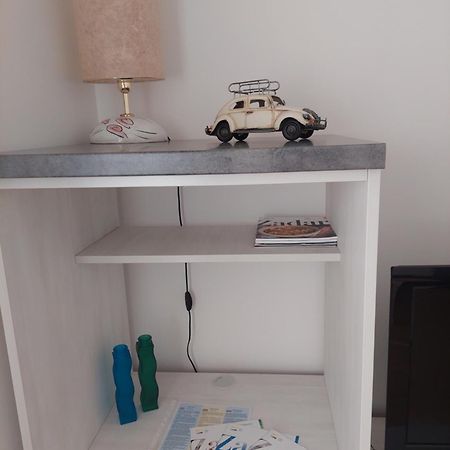 Ferienwohnung Apartman Zara Exterior foto